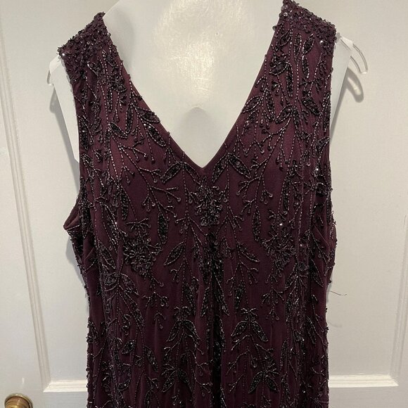 Formal Beaded Evening Gorgeous Wine color Full Lenght Gown - Picture 14 of 14